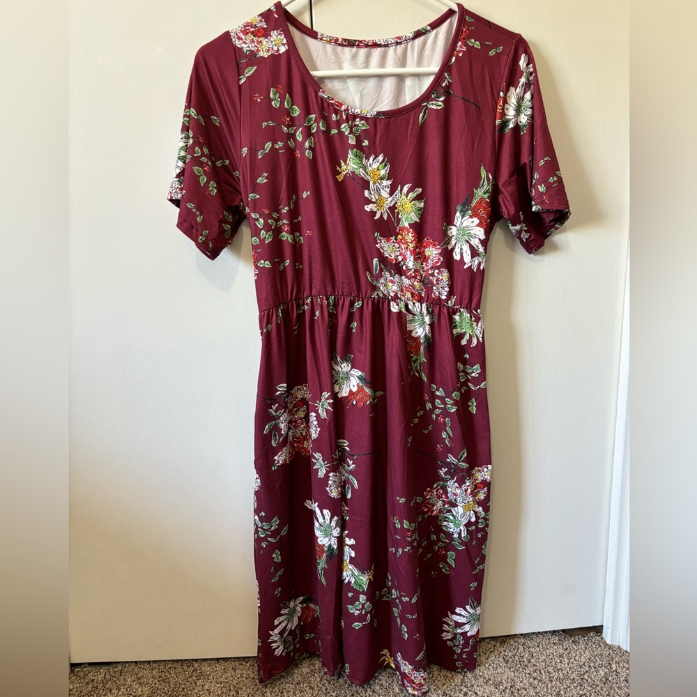 Maroon floral stretchy fall dress